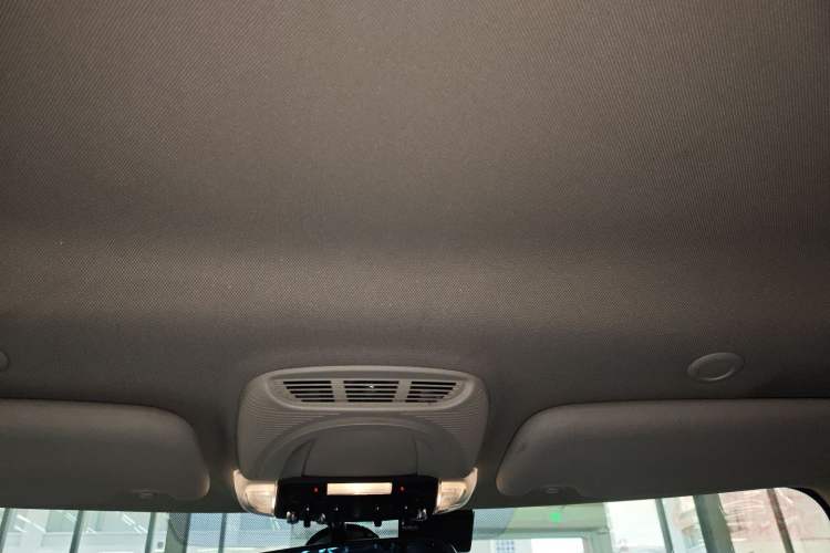 Used  MINI 2014 1.2T ONE
