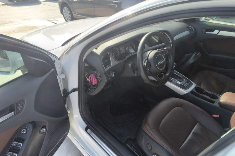 Used Audi A4L 2015 35 TFSI Automatic Standard Model
