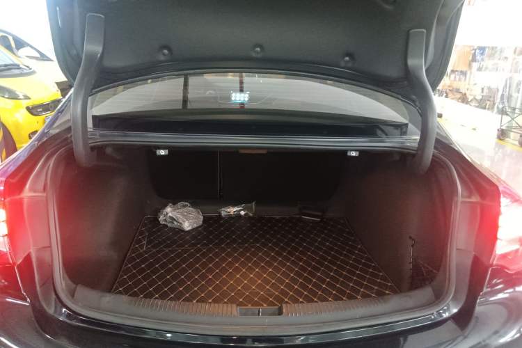 Used Buick Regal 2019 20T Elite Version China VI Standard
