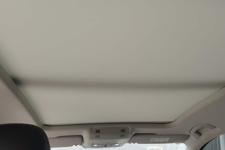 Used Volkswagen Magotan 2025 Zhongxiang Version 280TSI DSG Comfort Edition
