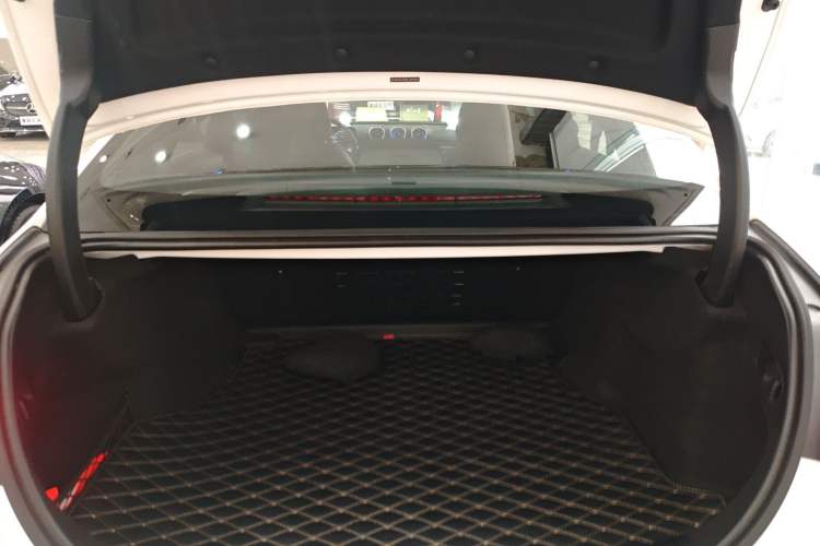 Used Mercedes-Benz C-Class 2024 Restyled C 260 L Sport Edition
