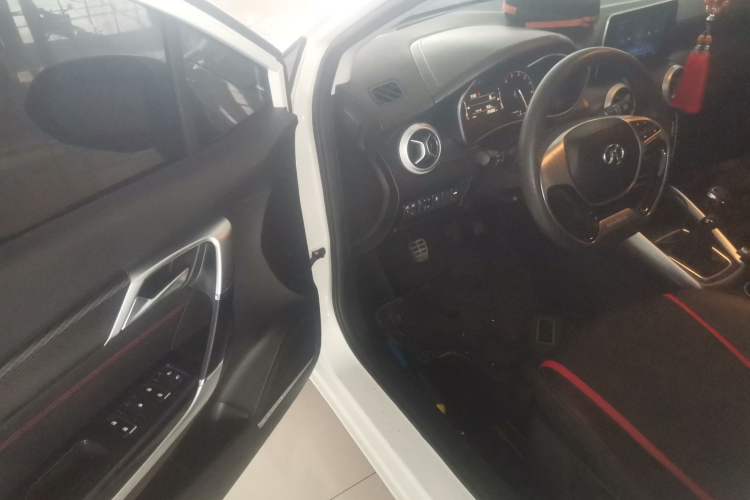 Used BAIC Senova D50 2018 1.5L Manual Luxury Intelligent Driving Version
