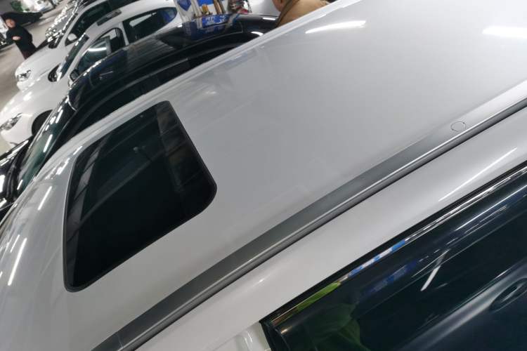 Used Wuling Jiachen 2023 2.0L DHT Flagship Edition
