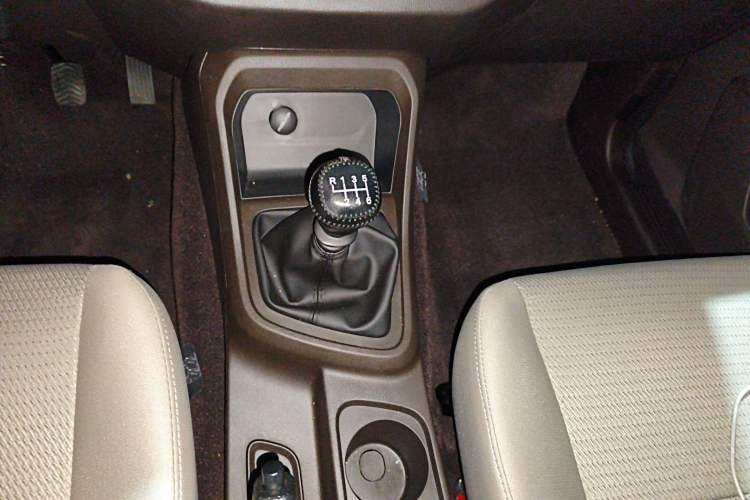 Used Wuling Hongguang V 2022 1.5L Jingqu Edition Electric-Assist LAR
