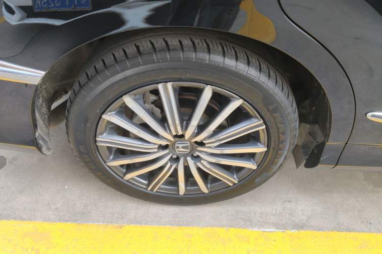 Used Honda Elysion 2024 2.0L eHEV Luxury Edition
