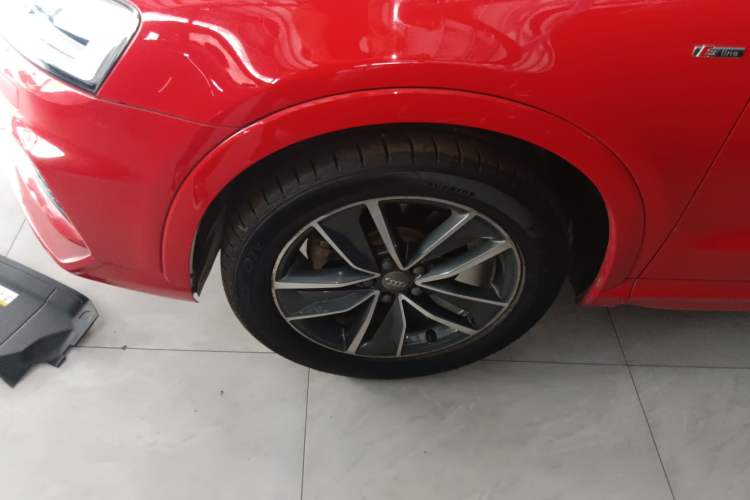 Used Audi Q3 2018 30 TFSI Fashion Edition Collector's Version
