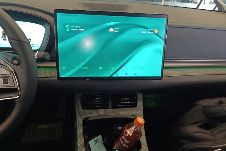 Used BYD Han 2022 EV 610 km All-Wheel-Drive Qianshan Cui Limited Edition
