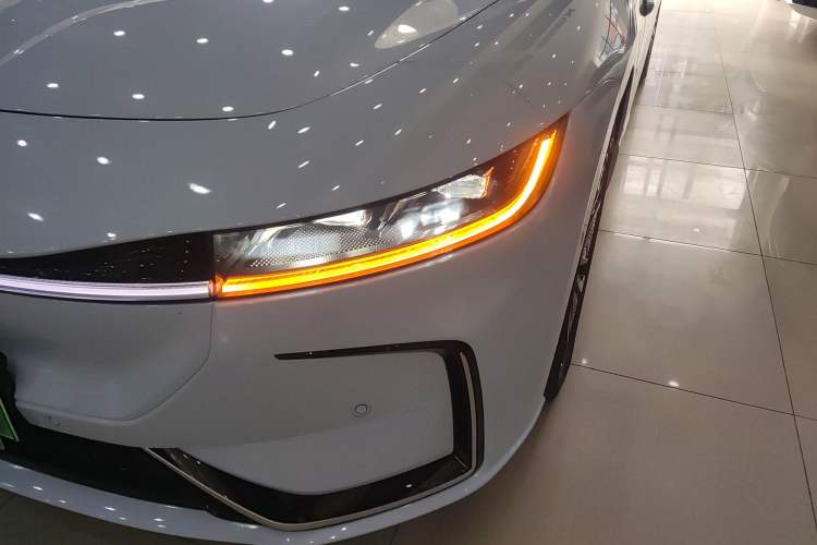 Used VOYAH PASSION 2023 Four-Wheel Drive Long-Range Version
