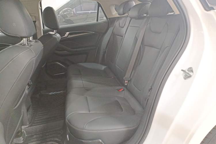 Used Bestune B70 2022 Third Generation 1.5T Automatic Enjoyment Version
