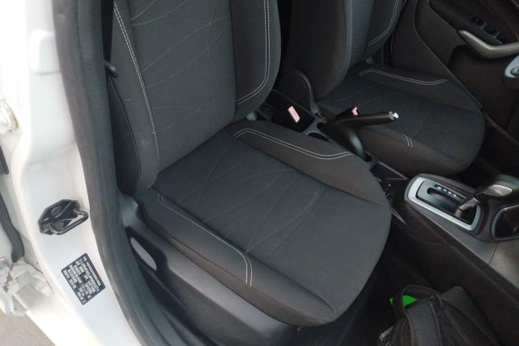 Used Ford Fiesta 2013 Hatchback 1.5L Automatic Fashion Edition