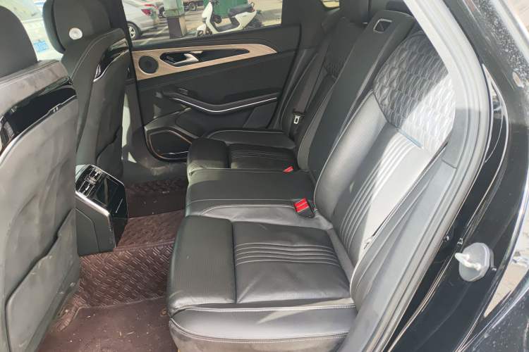 Used Hongqi H9 2020 2.0T Smart Connect Flagship Edition
