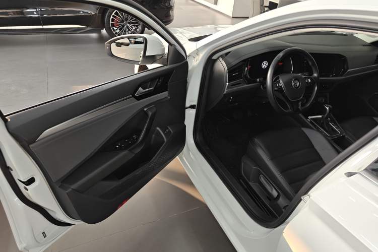 Used Volkswagen Sagitar 2021 280TSI DSG Excellence Edition
