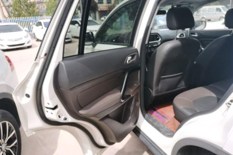 Used GAC Trumpchi GS4 2017 235T Automatic Two-Wheel Drive Luxury Smart Connectivity Version
