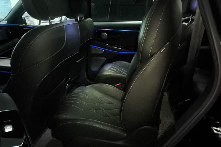 Used  Lanyue 2025 400T Four-Wheel Drive Star Prestige Edition 6 Seats