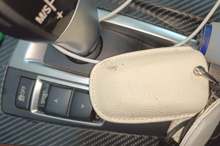 Used BMW 5 Series 2017 520Li Elegant Edition
