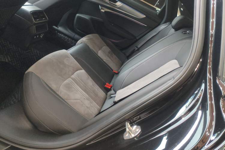 Used Audi A6L 2024 40 TFSI Luxury Dynamic Edition