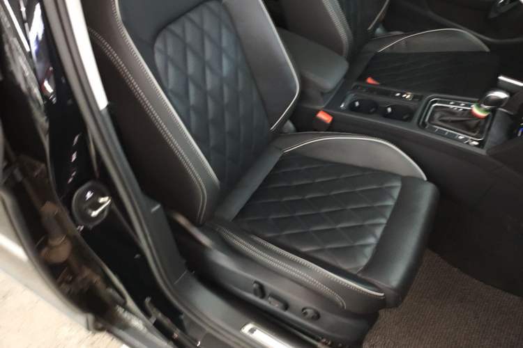 Used Volkswagen Magotan GTE Plug-in Hybrid 2022 GTE Luxury Model
