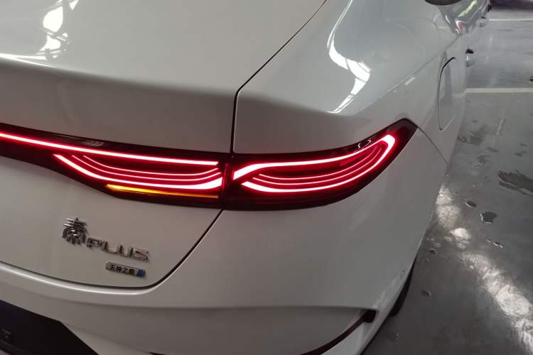 Used BYD Qin PLUS 2025 EV Smart Drive Edition 420KM Leading Model