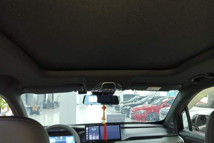 Used Geely Auto Haoyue L 2023 2.0T DCT Prestige Edition
