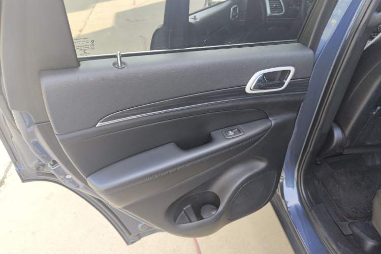 Used  Grand Cherokee 2020 3.0L Elite Navigation Edition