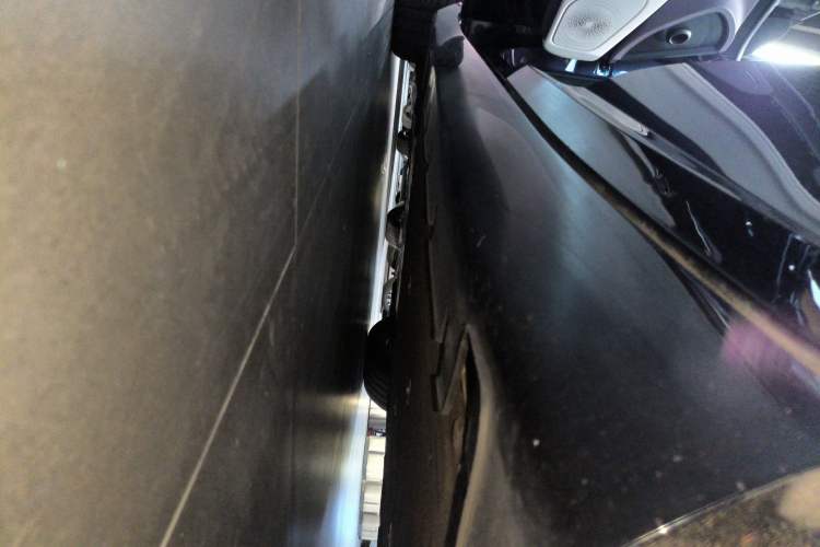 Used  12 2023 700 Three-Laser Rear-Wheel Drive Luxury Edition
