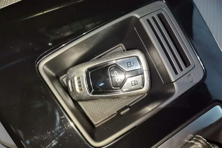 Used Audi Q5L 2022 Updated 40T Luxury Dynamic Edition
