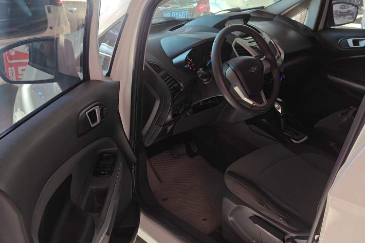 Used Ford EcoSport 2013 1.5L Automatic Fashion Model
