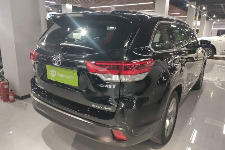 Used Toyota Highlander 2018 2.0T Four-Wheel Drive Luxury Edition 7 Seats China V Emission Standard
