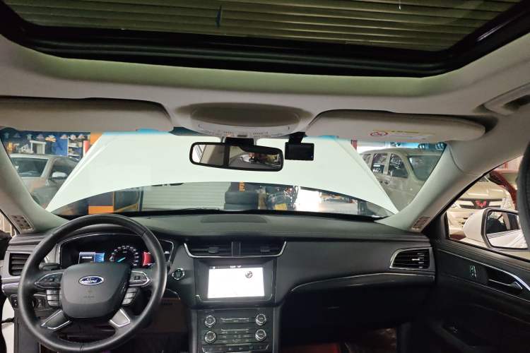 Used Ford Taurus 2018 EcoBoost 245 Fashion Edition China V Standard