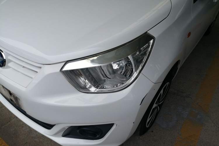 Used Venucia R30 2016 1.2L Manual Enjoyment Edition
