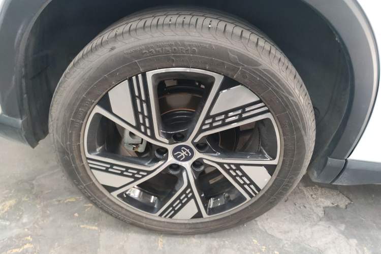 Used BYD Song Pro New Energy 2023 Champion Edition DM-i 110KM Excellence Model
