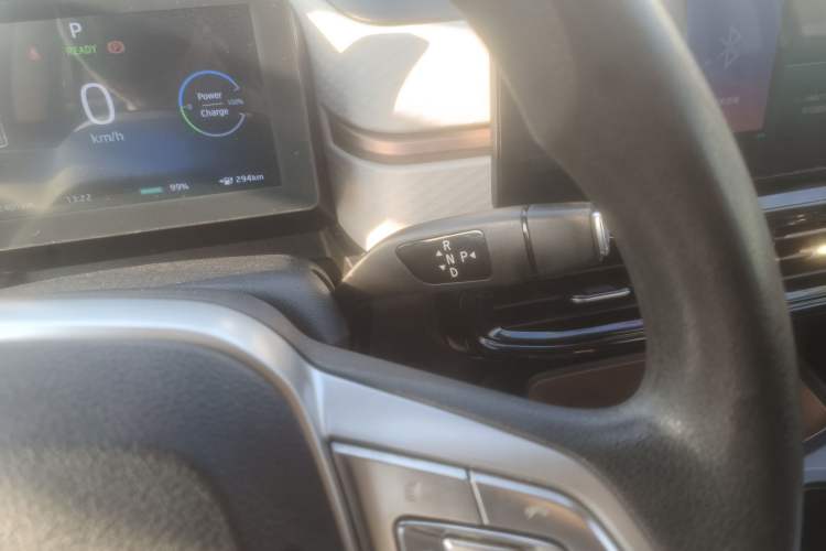 Used SOL E10X 2022 Flower Fairy Design Four-Leaf Clover