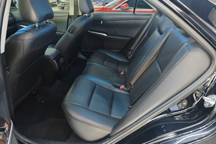 Used Toyota Camry 2015 2.0G Premier Edition