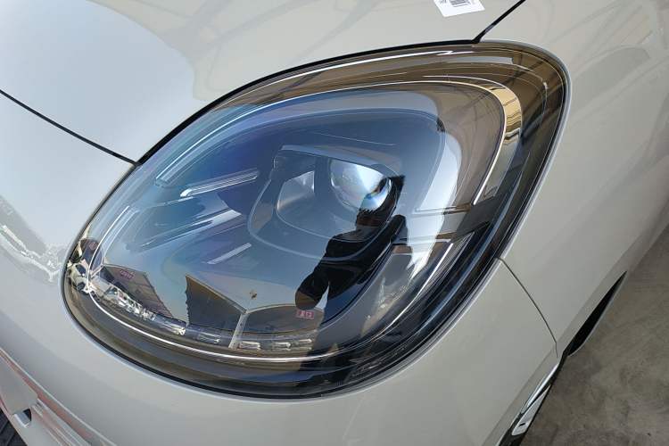 Used Wuling Hongguang MINIEV 2025 Four-Door Version Advanced Edition
