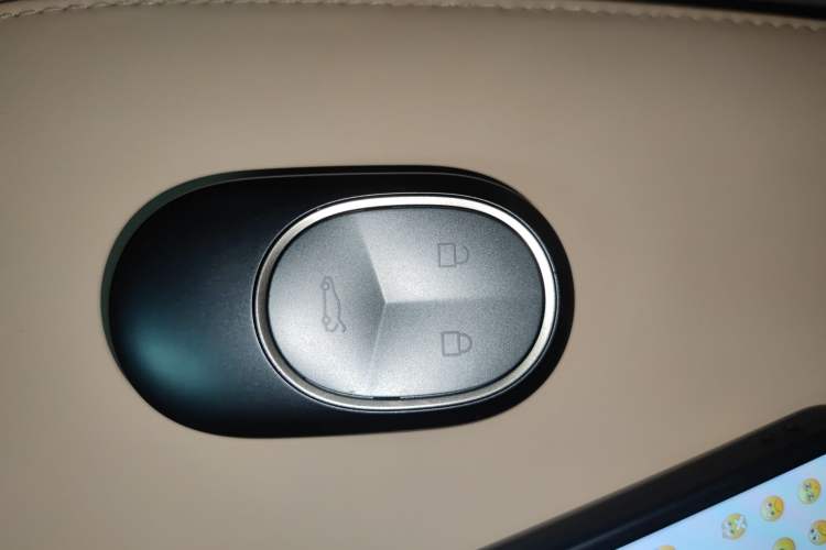 Used Nio ET5 2022 75 kWh
