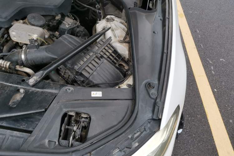 Used BMW 5 Series 2014 520Li Elegant Model