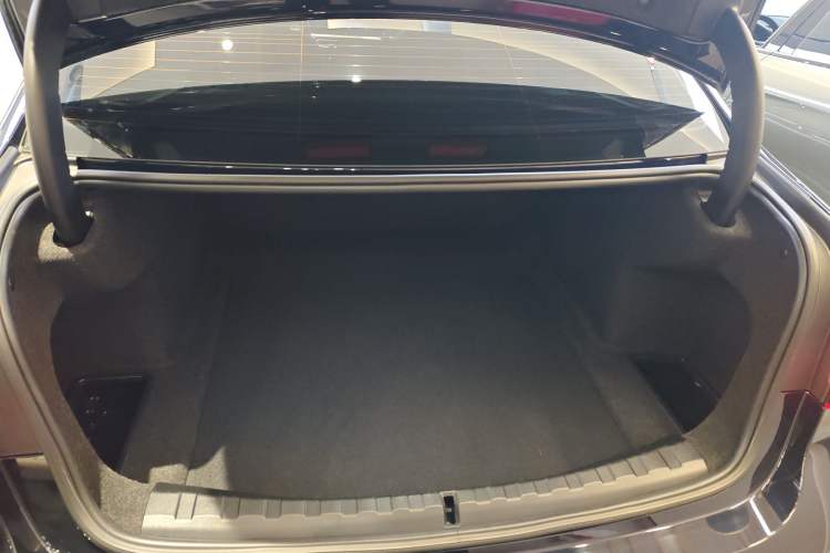 Used BMW 3 Series 2023 325Li M Sport Night Edition Package
