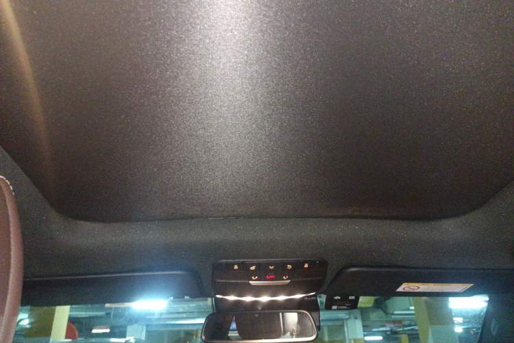 Used Mercedes-Benz GLC 2019 Facelift GLC 260 L 4MATIC Luxury Model