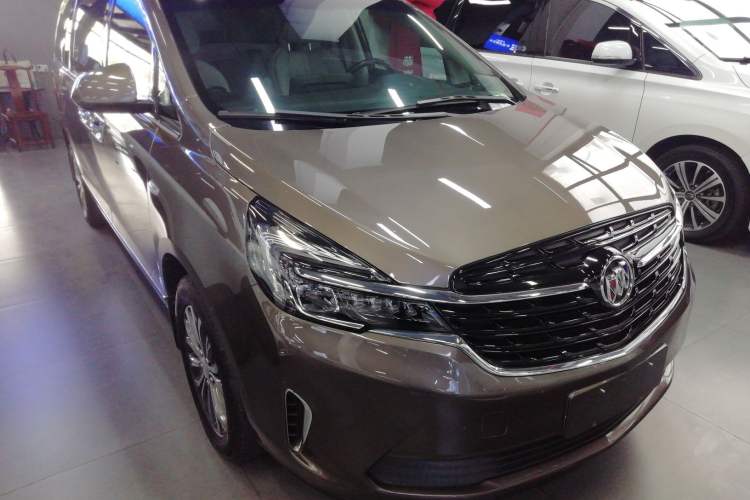 Used Buick GL8 2022 Land Business Class 652T Luxury Model
