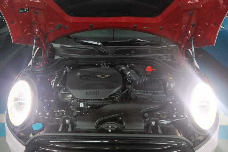 Used  MINI 2016 1.5T COOPER Avant-Garde
