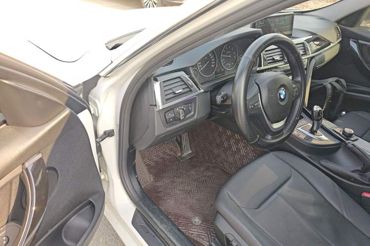 Used BMW 3 Series 2017 318Li Fashion Model
