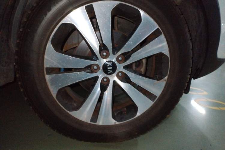 Used Kia Sportage R 2014 2.0L Automatic Two-Wheel Drive GLS Trim
