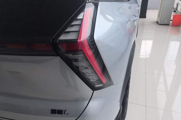 Used Geely Auto FX11 2023 1.5TD DCT Prestige Edition
