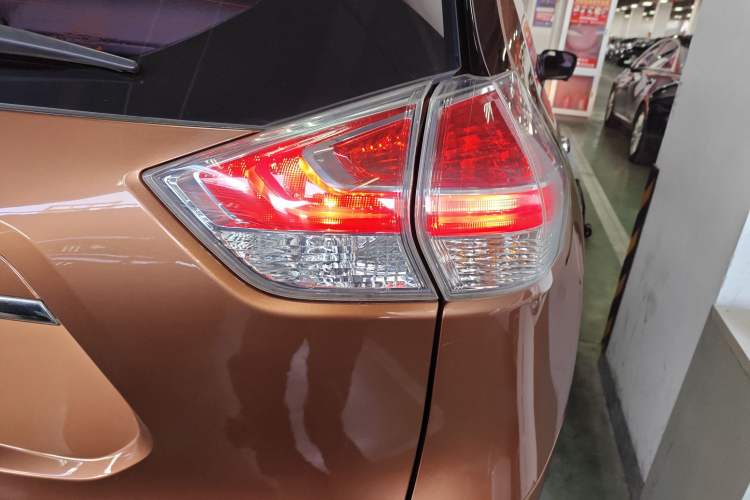 Used Nissan X-Trail 2014 2.0L CVT Comfort Edition 2WD
