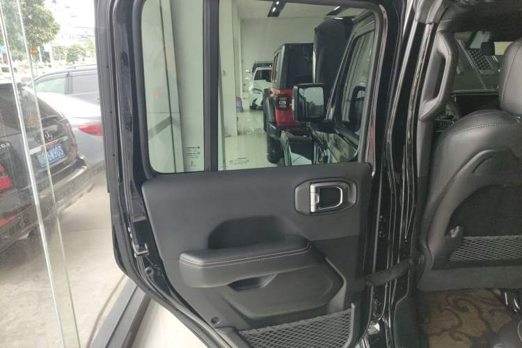 Used  Wrangler 2024 2.0T Sahara Four-Door Edition
