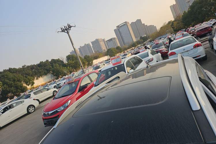 Used  Refine S3 2018 Smart Drive Edition 1.5L Manual Luxury Model