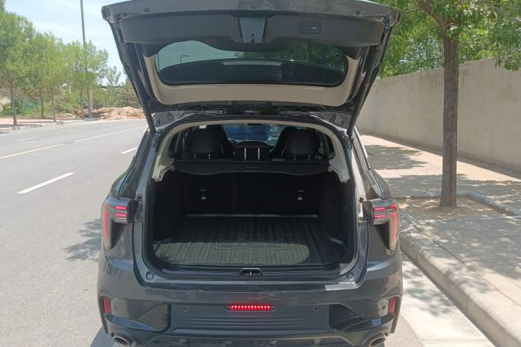 Used Lynk & Co 01 2023 2.0TD Two-Wheel Drive Pro Trim
