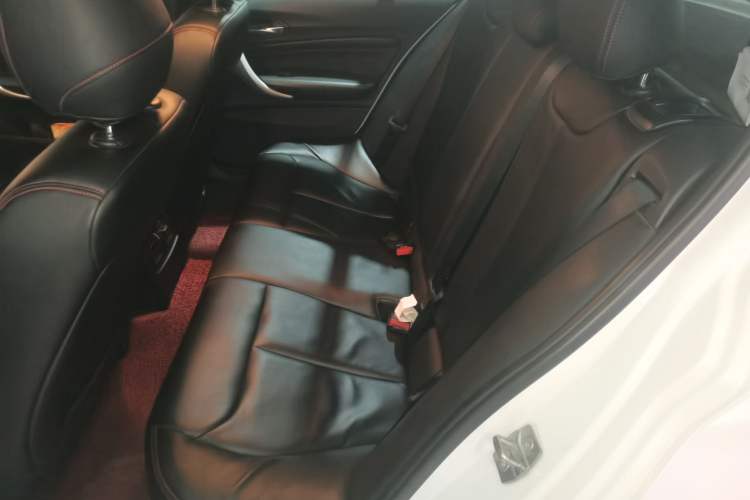 Used BMW 1 Series 2013 Facelifted 118i Leading Edition
