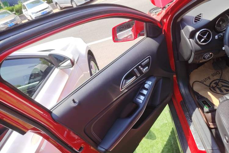 Used Mercedes-Benz GLA 2016 GLA 220 4MATIC Fashion Edition
