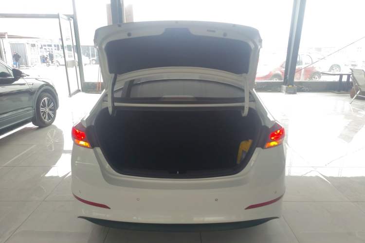 Used Hyundai Elantra 2016 1.6L Automatic ZhiXuan – Elite Version
